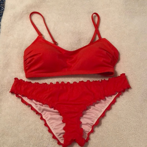 Shade & Shore Other - Shade & Shore Bikini (34C Top, M Bottom)